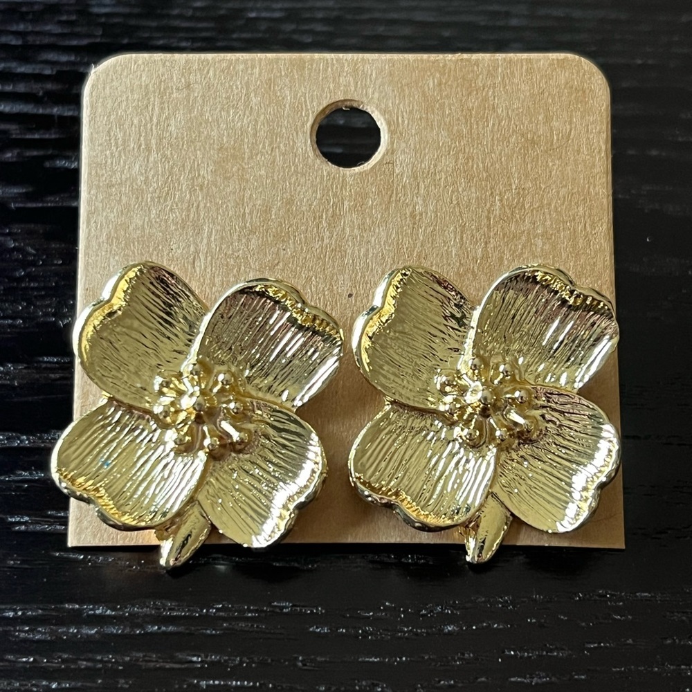 Boutique Gold Floral Stud Earrings